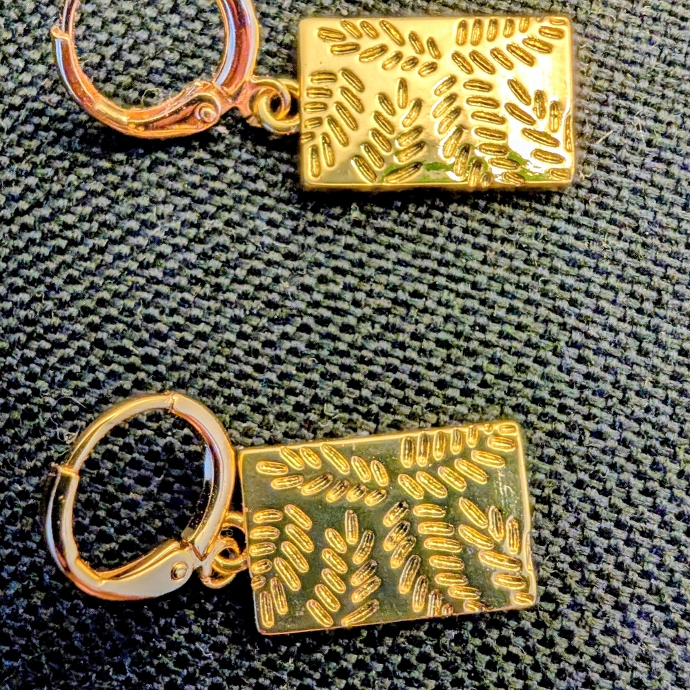 24k Gold Filled GF Rectangular Leaf Olive Branch Art Deco Plant Fern Earrings